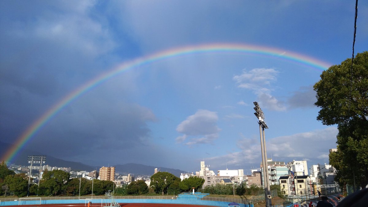 kake3's tweet image. 完璧な虹。