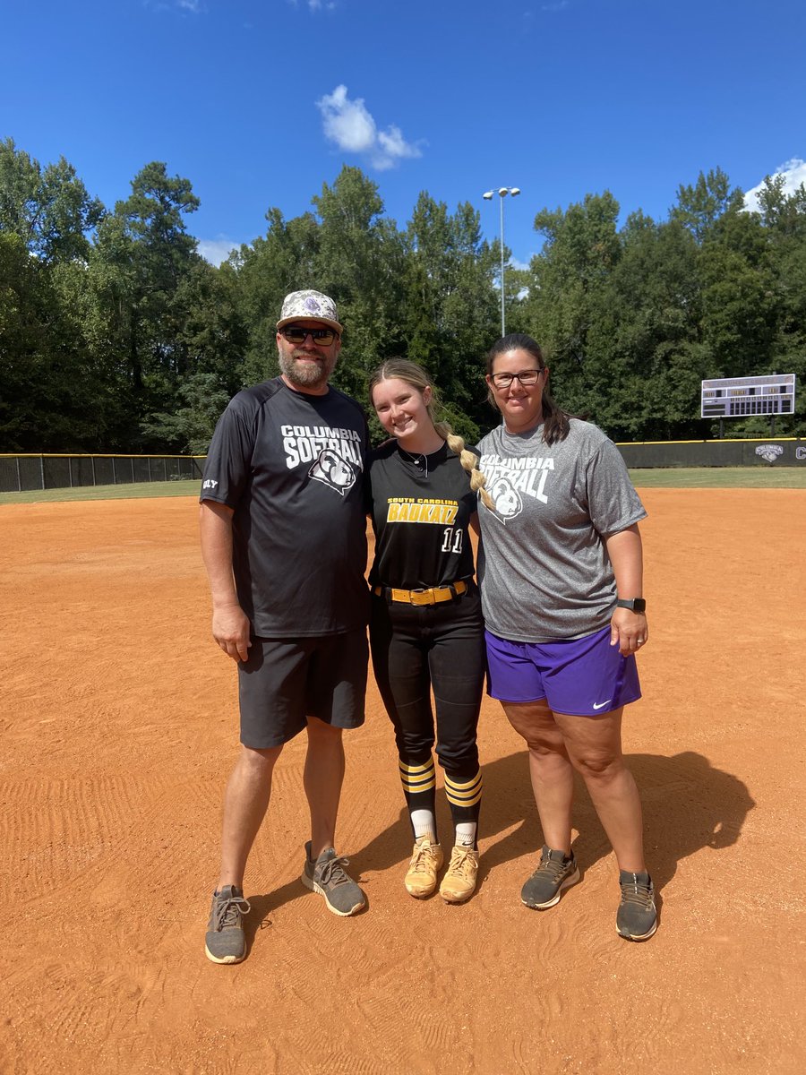 coachBobLayman's tweet photo. Please join me in congratulating SC Badkat Reagan Kelly who has committed to continue her academic and athletic career at Columbia College!! Congratulations Reagan! We are so proud of you!  ⁦@CC_Koalas_SB⁩ ⁦@LowcoSports⁩ https://t.co/YK9rvTNYMy
