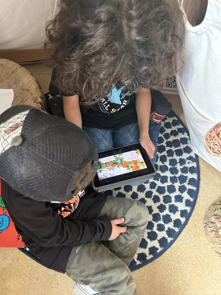 OurKinderStory's tweet photo. Story QR codes and iPads added to our classroom to enjoy a read aloud with a friend! https://t.co/GvwHqWaEhU