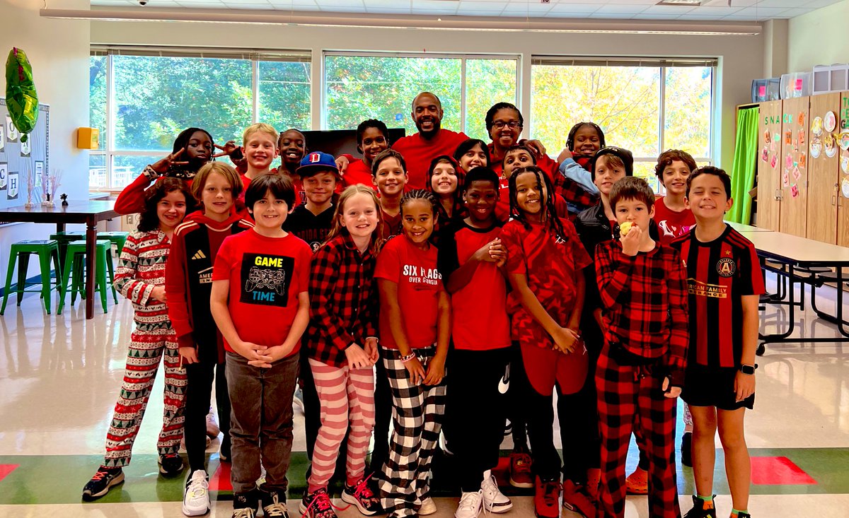 drjtoney's tweet photo. Day 54 β
@APS_SPARK πππ³
π΄ βredβ-y to be our very best during Red Ribbon Week! Let's stand together to make every day a step towards a healthier, happier future. Weβre SPARKling! β¨ β¨β¨β¨β¨#RedRibbonWeek #BeYourBest #SpringdaleParkStrong π΄ https://t.co/d1Hpahbxkx