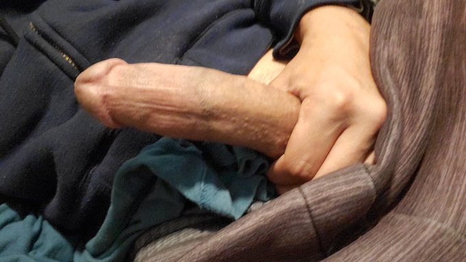 Because why not https://t.co/CrzopI3lhn<a href="/tag/thickdickthursday"class="tags"><span>#thickdickthursday</span></a>