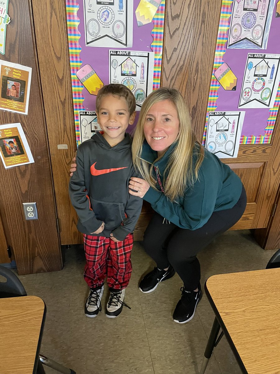 Adriana Rozestraten tweet media