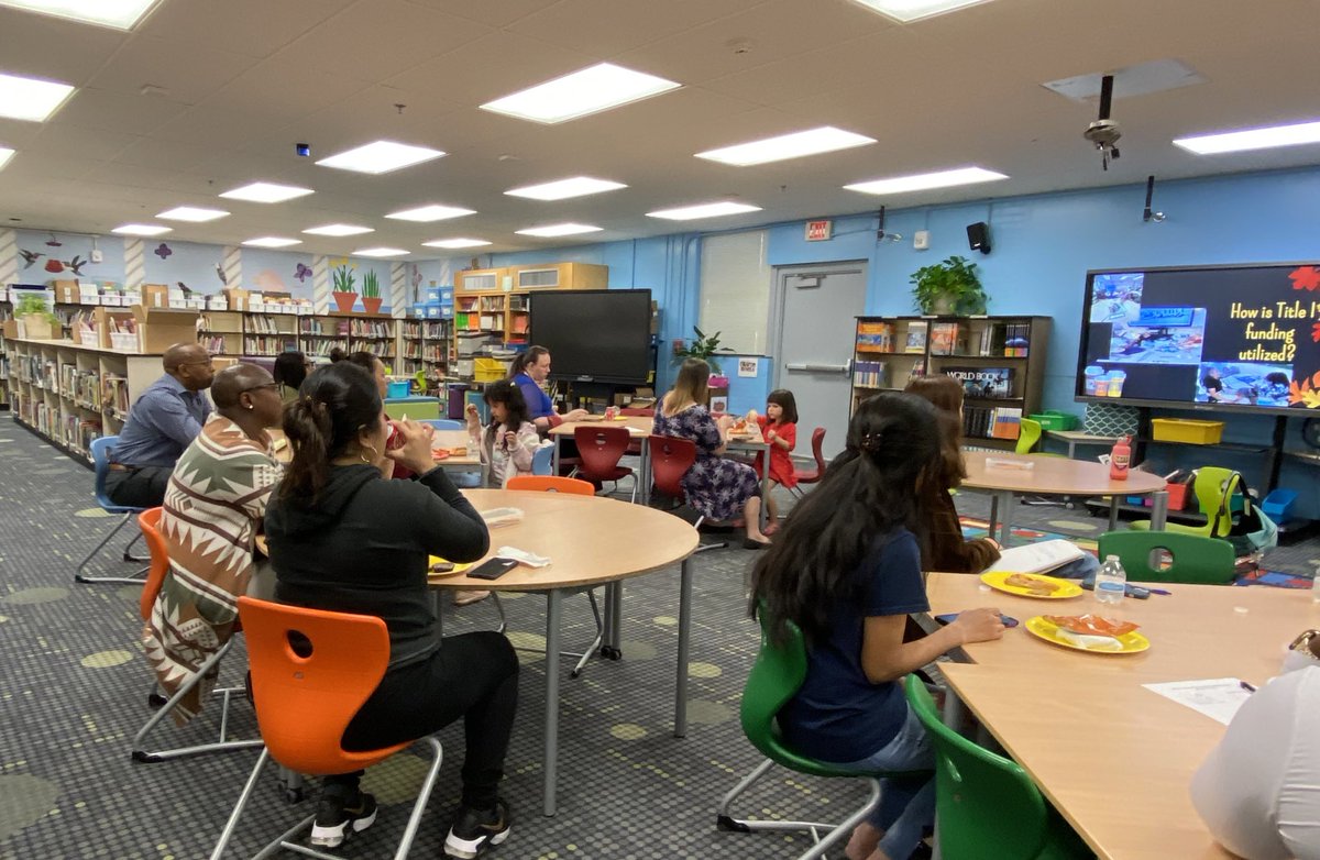 k2bowens's tweet photo. @RockHillSchools @Sunset_Park_CAS All kids benefit from Title I funding!
Thanks Dr. Barnes for this in-depth #RockSolid Title I presentation.. along w/SIC and PTO #EngagingFamilies #Excellence #BestTeachingPractices https://t.co/3ee0jrSOe2