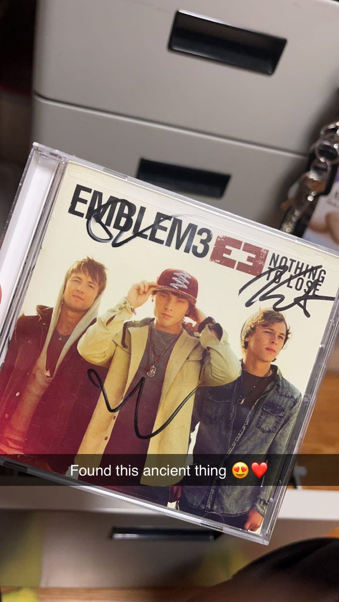 crazedshopper's tweet photo. “That thing is ancient” ~ @TrueChadwick @EmblemThree https://t.co/Qi8SIi3mmO