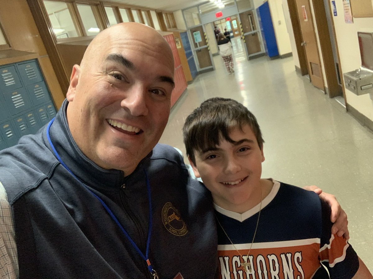 ClockerTalk's tweet photo. I’m certain this Phillies fan isn’t very happy right now, but he’s always smiling at school. It was great to chat with him about the MLB playoffs and his classes. I’m so happy I decided to take my walk when I did, because he made my day a whole lot brighter. #180DaysOfConnection https://t.co/RKeTpW5IaO