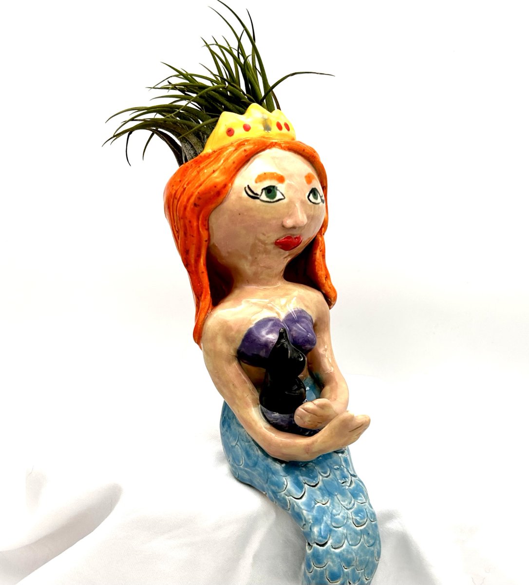 ZenCatPottery's tweet photo. #airplanter #airplantholder #mermaidlover #ceramicmermaid #purrcat #mercat #succulentlover #blackcat #deskdecor #handmadepottery #handmadeceramics #handmadeMermaid Air Plant Holder with Pet )urrmaid  https://t.co/wph96TYZjC via@Etsy https://t.co/LmYSZsiAFv