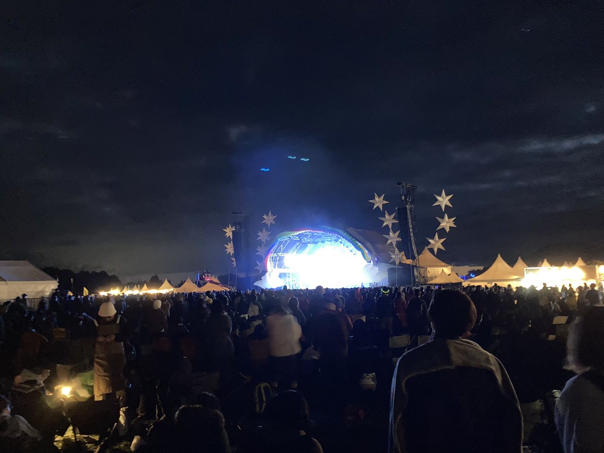 arnold99t's tweet photo. 朝霧JAM
参加されたみなさま、本当にお疲れ様でした。過去一寒かったですね( ・∇・)

夫と知り合ってすぐからずっと一緒に行っていて、娘も10ヶ月から参加している、家族にとってなかなか大切なフェス。
まだまだゆっくりライブを見ることは出来ないけれど、みんなでダラダラしちゃうのが好きです♡ https://t.co/zTb1jET1x0