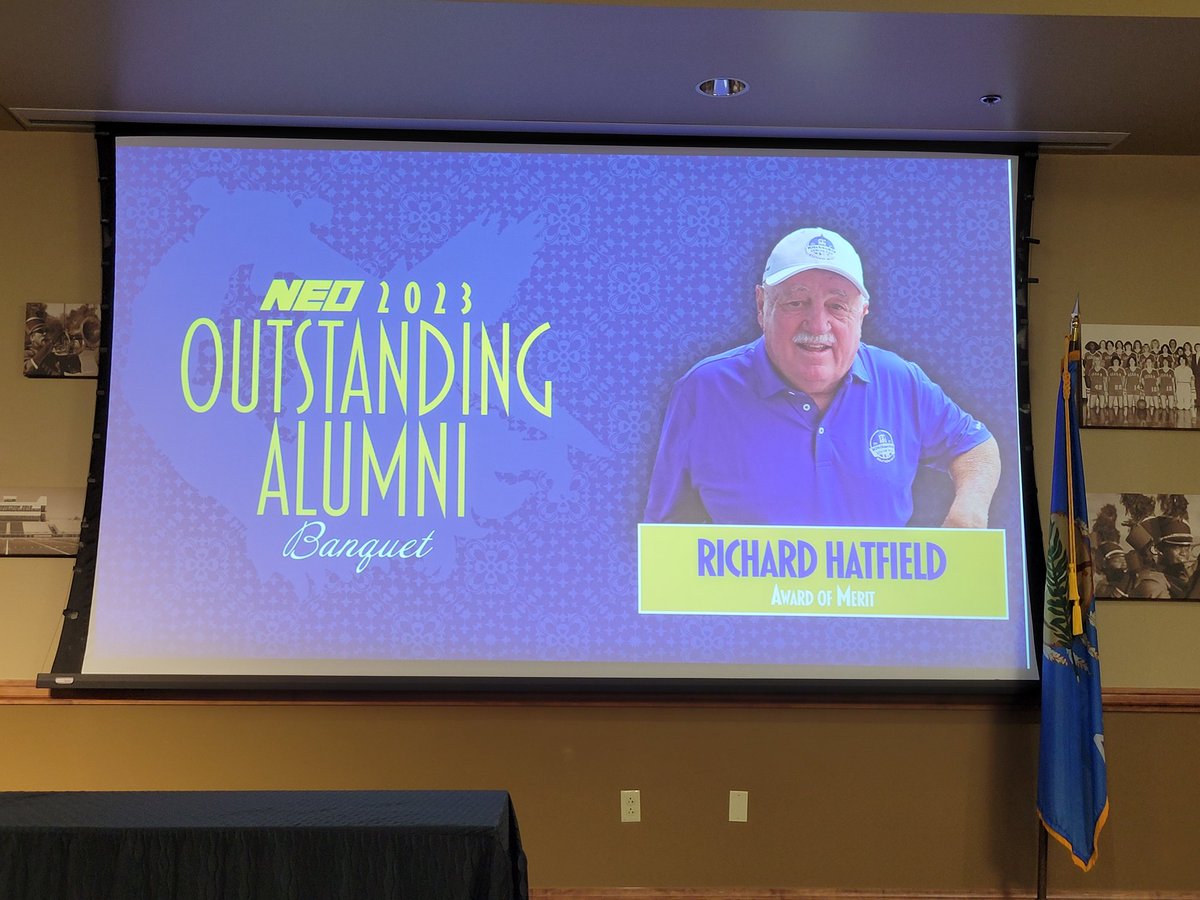 lobrien14's tweet photo. Congrats to all the recipients!  That's my Uncle, Richard Hatfield,  on the left.  Way to go Unc!!#gogoneo @KTULNews https://t.co/5uukZM10y0