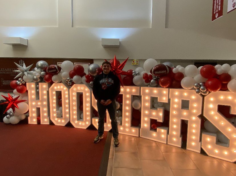 Big thanks to <a href="/CoachMTomei/">Coach Megan Tomei</a> and <a href="/Ebeathea/">Ed Beathea</a> for the wonderful visit and the offer. <a href="/IndianaXCTF/">Indiana Cross Country + Track & Field</a> #gohoosiers