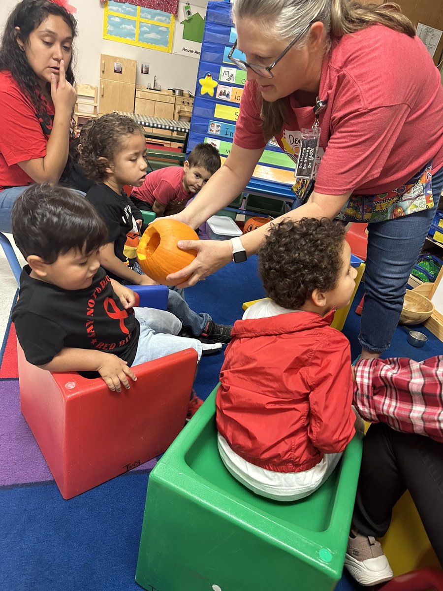 Ball Early Childhood (@ball_ecc) on Twitter photo ECSE 3 Star class exploring and describing pumpkins today. <a href="/Tate_SeguinISD/">Tracy Tate</a> <a href="/mdg6650/">Maria Guerra</a> <a href="/alliosso710/">๐ ๐ธ๐๐๐๐ค๐ ๐ โ๐๐๐๐๐๐๐ ๐ฅ๐๐๐ ๐</a> ECSE 3 Star class exploring and describing pumpkins today. <a href="/Tate_SeguinISD/">Tracy Tate</a> <a href="/mdg6650/">Maria Guerra</a> <a href="/alliosso710/">๐ ๐ธ๐๐๐๐ค๐ ๐ โ๐๐๐๐๐๐๐ ๐ฅ๐๐๐ ๐</a>