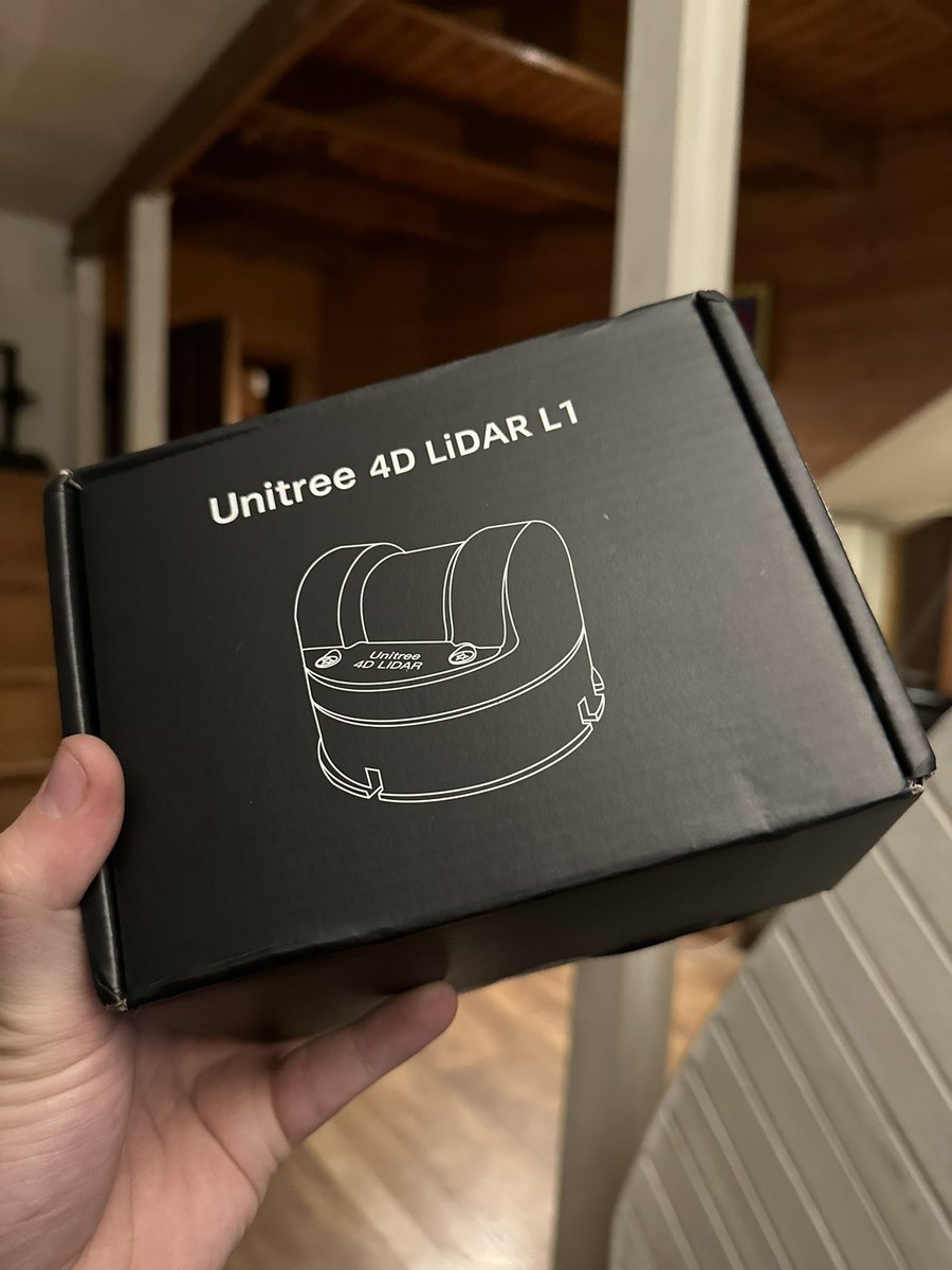 Well I have this new toy 🤭😍. Let’s do some interesting things @ROS <a href="/UnitreeRobotics/">Unitree</a>