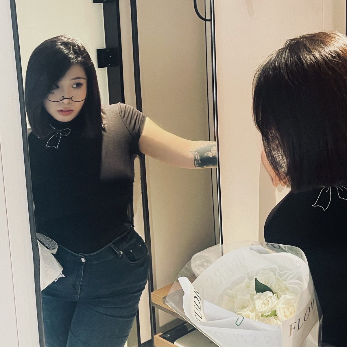起床了，今天蹲不到入门我就发疯了。 https://t.co/zkW9IH7mBl