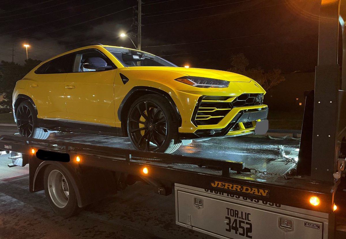 Racing in #PeelRegion and putting our citizens at risk, once again, will NOT be tolerated!! Vehicle impounded for 14 days & D/L suspended for 30 days. #RoadSafety Driver charged with: -Race Motor Vehicle -Deface Plate -Permit Not Validated -Fail to Surrender Permit & Insurance