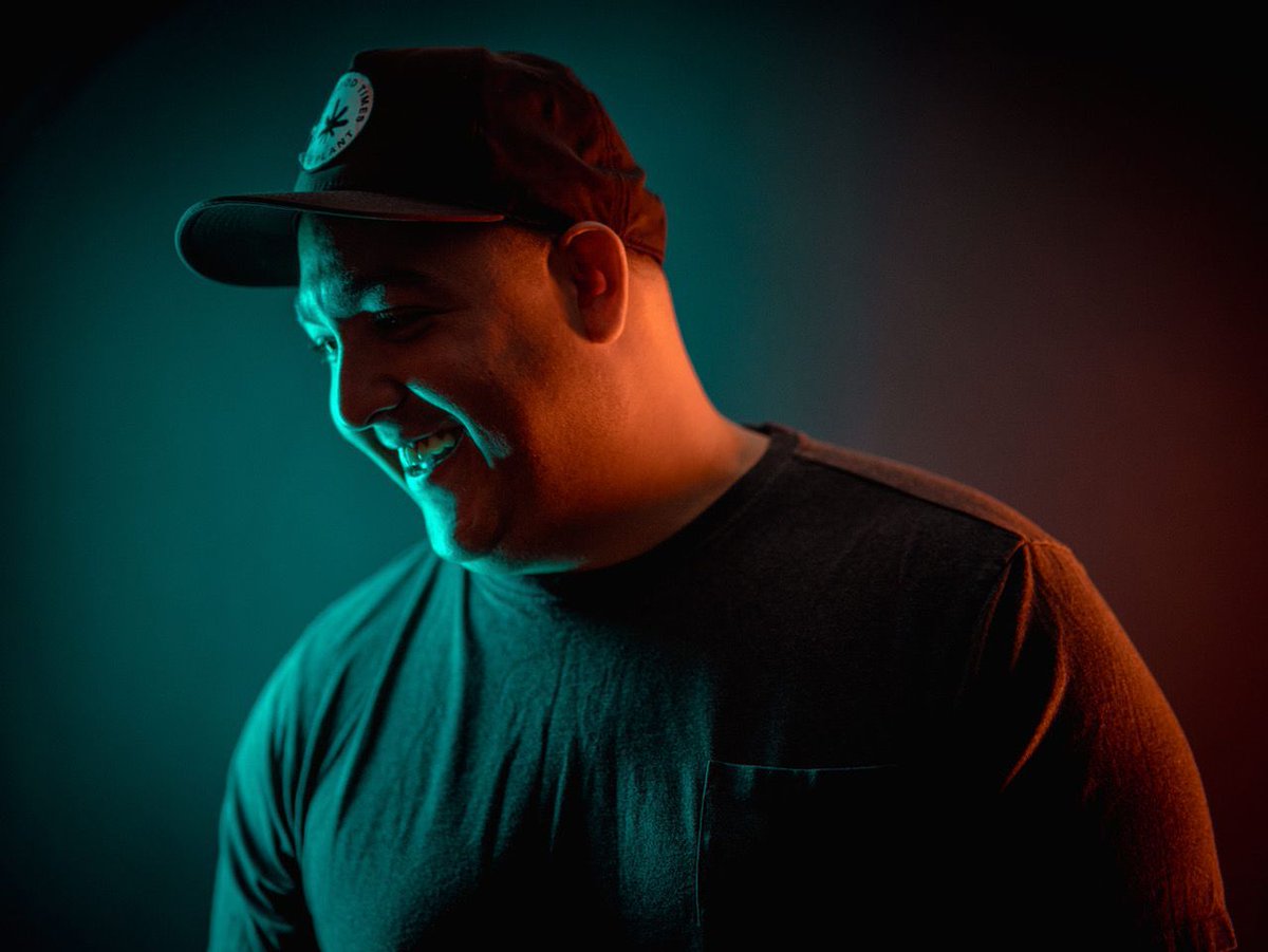 djAKtiv's tweet photo. Hotboxx - ‘What Is House’ https://t.co/2nqS5X9dPs #HouseMusic https://t.co/6Ky4uRZIMa