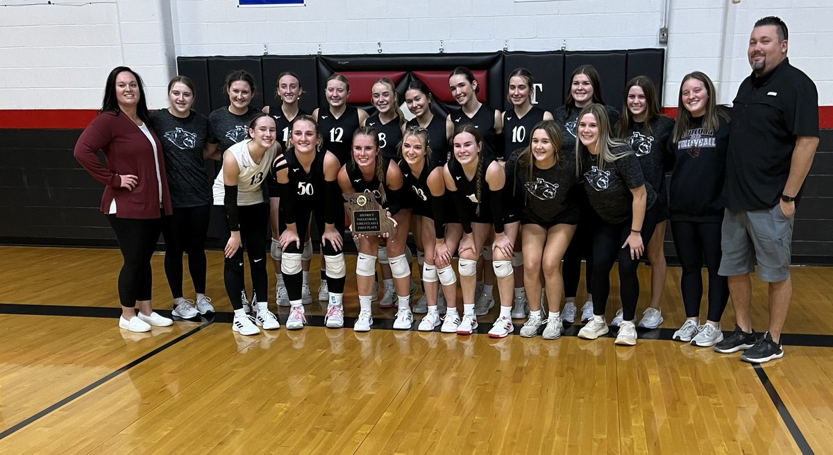 Lady Dogs win 3-0 (25-14, 25-18, 25-19) over Skyline to claim District 12!!They will travel to Diamond on Thursday. Great job ladies. <a href="/OzarksOzone/">Ozarks Sports Zone</a> <a href="/Ozark_Highlands/">Ozark Highlands Conference</a> <a href="/KNEMKNMORadio/">KNEM/KNMO Radio</a> <a href="/scoreboardguy/">SCOREBOARD GUY</a> <a href="/PrepDigMO/">Prep Dig Missouri</a>