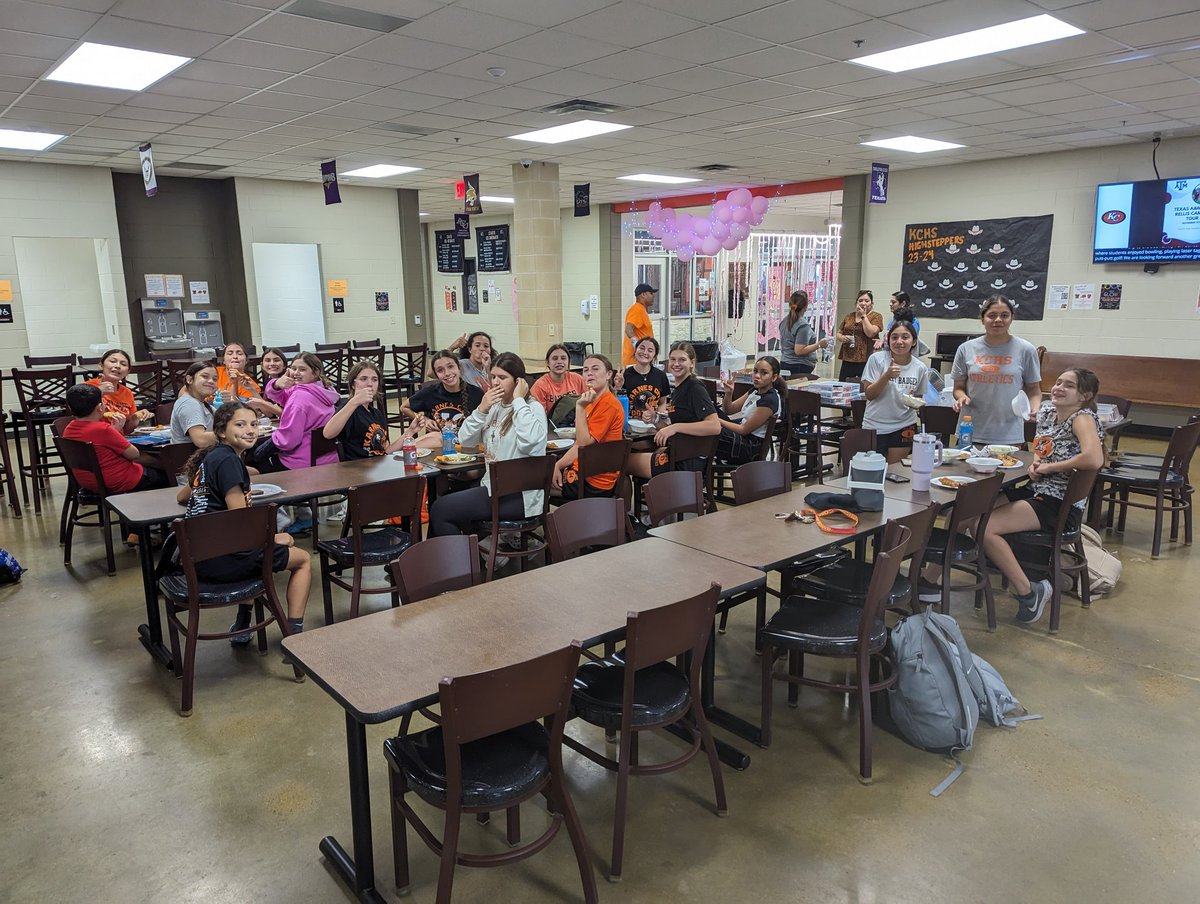 Karnes City Volleyball tweet media