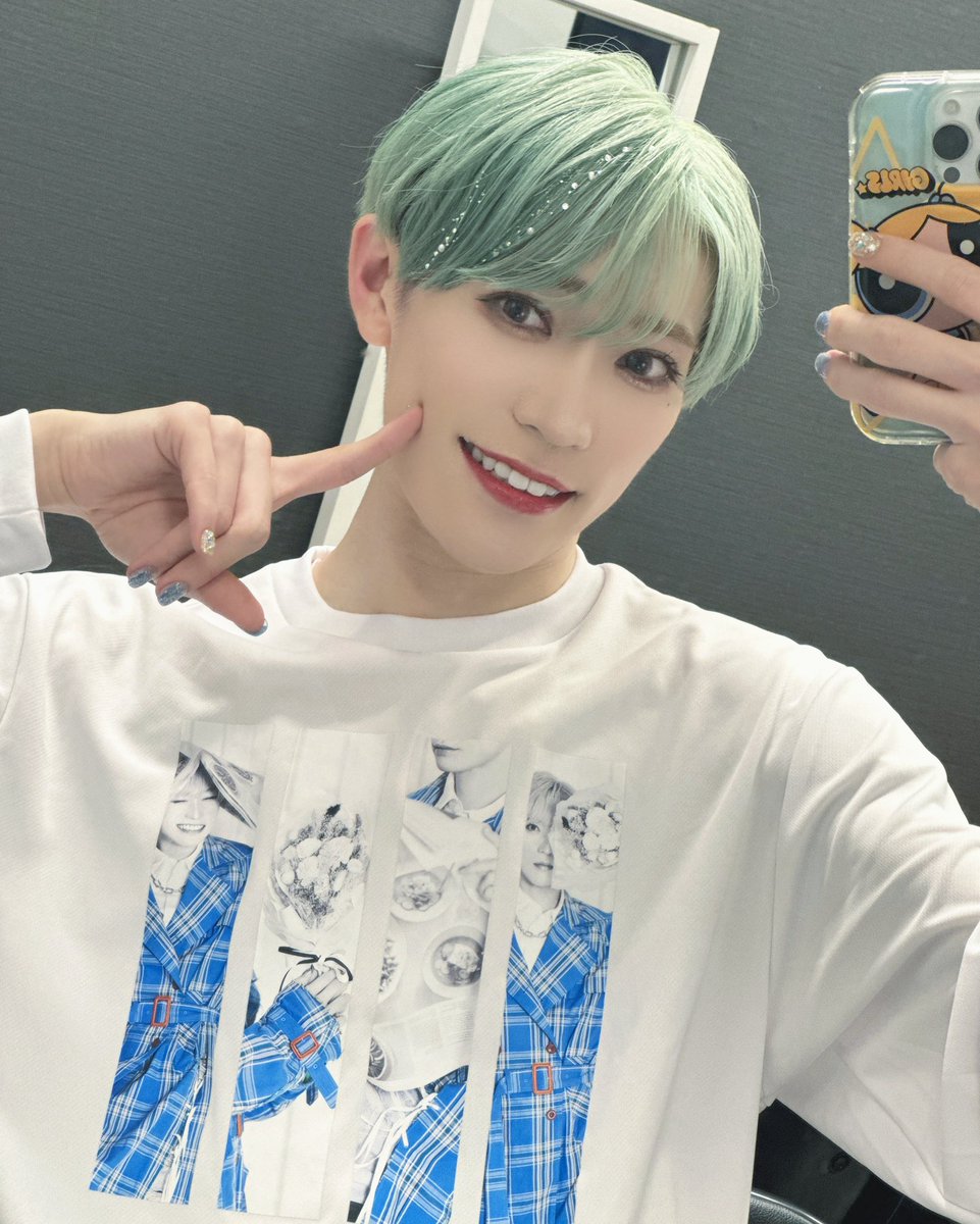 パラゴンたいが聖誕T たいが聖誕祭2023 セトリはこちら🐯💎 TシャツもぜひGETしてねん