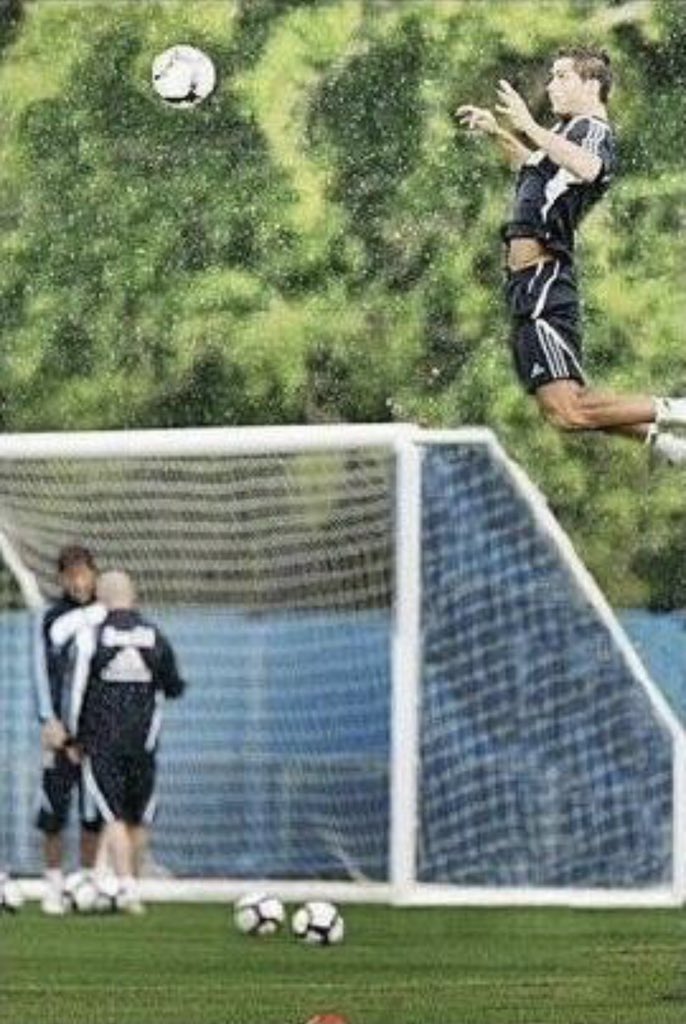 You don't need a plane, you have hidden wings 😉❤️‍🔥.

<a href="/Cristiano/">Cristiano Ronaldo</a>