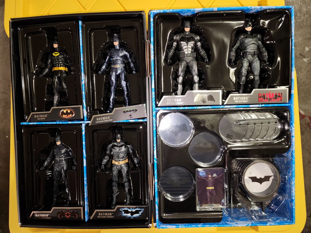 #MailCall #McfarlaneToys #DC #WB100 #Multiverse #UniverseInfinite #Batverse #Batman #Keaton #Kilmer #Clooney #Bale #Afleck #Pattinson #UltimateMovieCollection #Actionfigures #SixInchFigures #BigBoyToys