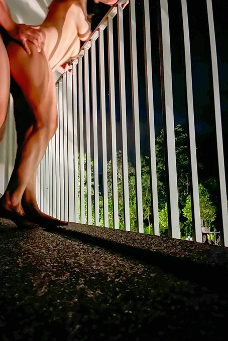 Jesbunny7_'s tweet photo. Always ❤️ crazy wild sex, whose passionate to share the fantasies with me? I have been really busy but tryin to find some time to meet interesting people which loves to share laughter and have a good time. How to stand out from the pm mgs? 
https://t.co/GThYv5vSZR https://t.co/EMiNjdc2t8