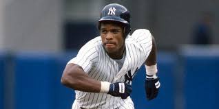nut_history's tweet photo. It took Derek Jeter 2,343 games to break Rickey Henderson's Yankees team record for stolen bases. Rickey only played 596 games for the Yankees. https://t.co/lIiT5f982y