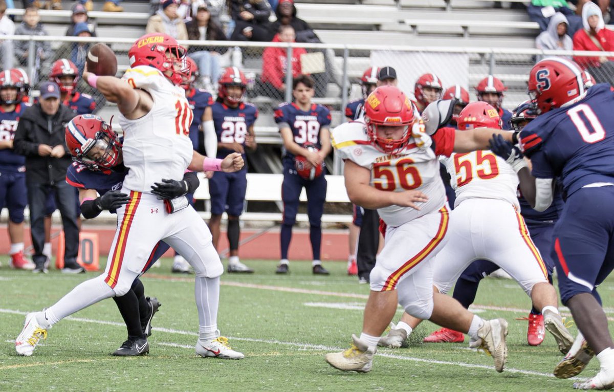 gabeduran_'s tweet photo. A great senior day win ! @StepinacSports @StepinacMSG https://t.co/AgopzAPift