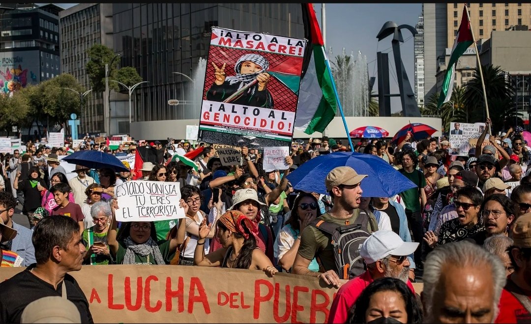 VIM_Media's tweet photo. Unas 5,000 personas realizaron una marcha histórica en la CDMX en defensa del pueblo palestino. 
La movilización fue convocada por más de 50 organizaciones.
¡Viva Palestina Libre! https://t.co/NOnFRVIDGz
