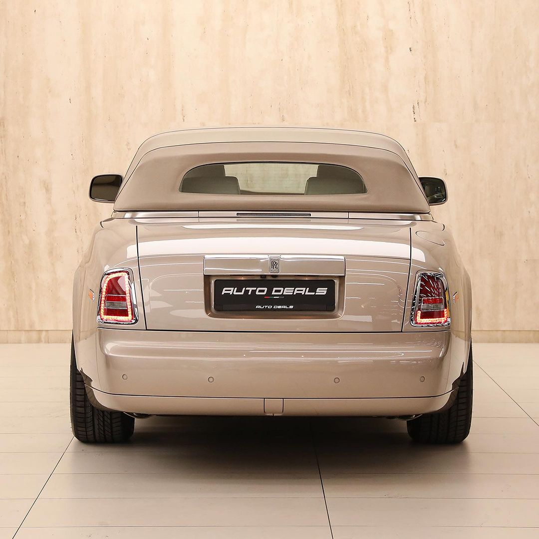 autodealsuae's tweet image. Rolls Royce Phantom Drophead

🚩YEAR: 2010

🚩SPECS: GCC

🚩KILOMETERS: 16,538 kms

🚩ENGINE SIZE: 6.75 V12

🚩HORSEPOWER: 460 HP

🚩TOP SPEED: 240 Kph

#RollsRoyce #PhantomDrophead #LuxuryConvertible #ExquisiteDesign #OpulentRide #AutoEnthusiast #ForTheLoveOfCars #CarObsession