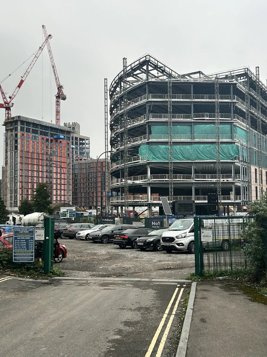 West Bar Square is progressing at pace with both residential and office buildings close to topping out <a href="/WestBarShf/">West Bar</a> #sheffieldissuper p.c. KUVAWSK