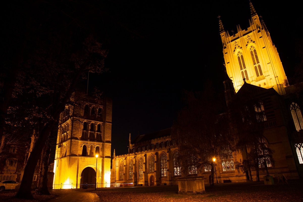 1 week to go until Halloween! 🎃 Whether you're looking for family friendly events or ways to scare yourself silly, check out our Halloween guide! 👇 visit-burystedmunds.co.uk/halloween-in-b… #Halloween