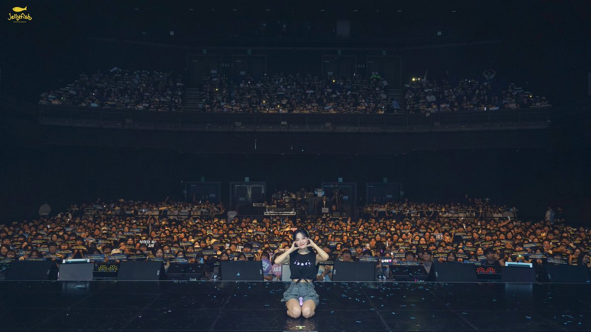 [PIC] Jellyfish official naver update - 2023 KIM SEJEONG 1st CONCERT 'The 門' behind the scenes 

naver.me/xaogMh7s

#김세정 #KimSejeong #Sejeong #1st_CONCERT_The門