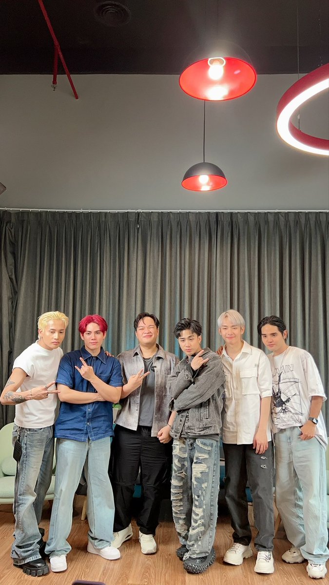 HAD SO MUCH FUN WITH SB19 LAST NIGHT!
They even taught me gento dance!!! And we made videos too! Can’t wait to share with u guys🔥