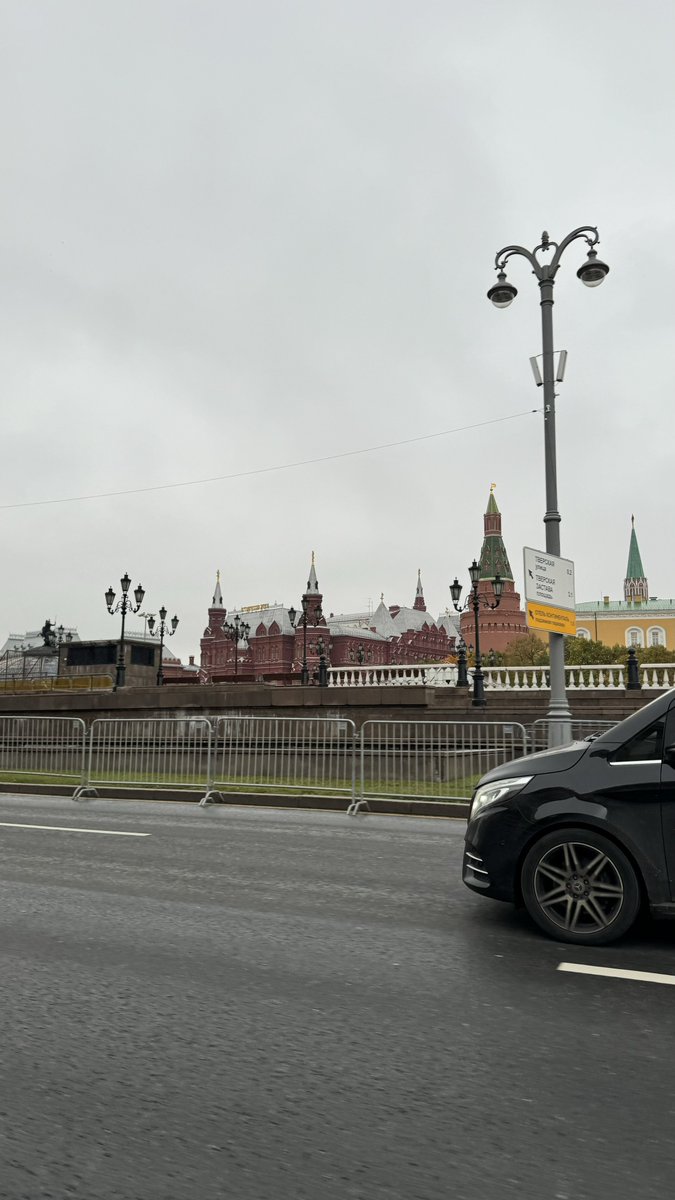 M_N's tweet photo. Here is  Russia 🇷🇺 https://t.co/LceCHHkn3L