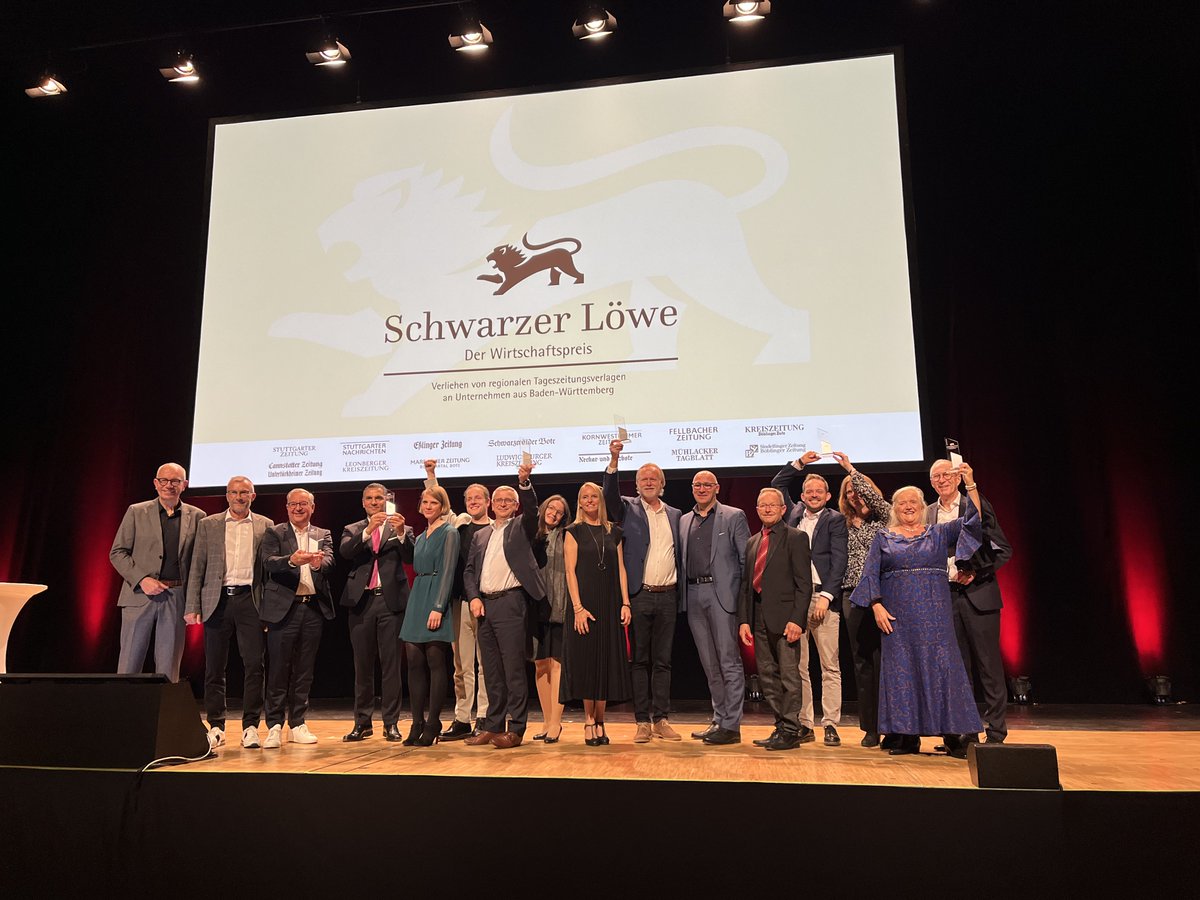 vbw_online's tweet photo. Wirtschaftspreis Schwarzer Löwe: Für ihre innovativen Projekte wurden gleich 3 vbw-#Wohnungsunternehmen ausgezeichnet: 
1: Preis: SWSG, 2. Preis: Siedlungswerk, 3. Preis: Kreisbau Waiblingen 
Wir gratulieren!!
#Wohnungswirtschaft #bezahlbaresWohnen 
https://t.co/TESrmRNpYn https://t.co/5bB1n4cQU0