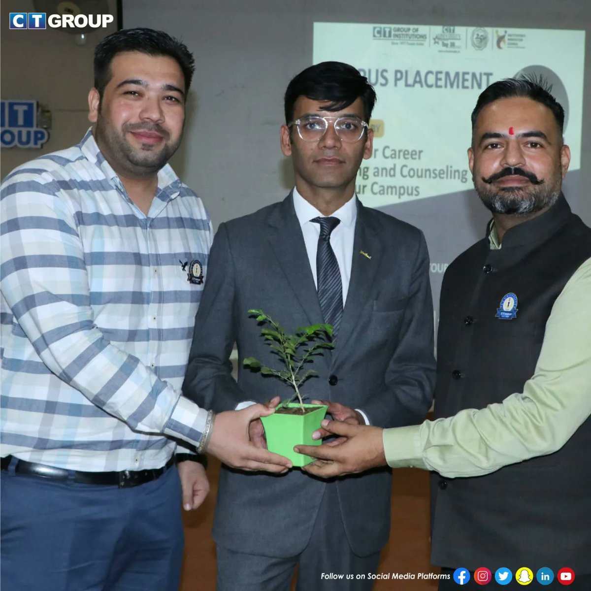 CTGroupshahpur's tweet photo. Pathways to Success: Glimpses of the Radisson Blu Faridabad Placement Drive where our BHMCT & BTTM students connected with industry leaders Mr Harpreet Vohra and Mr Anubhav Sachdeva.
#CTGroup #RadissonBluFaridabad #PlacementDrive #BHMCT #BTTM #CareerOpportunities #IndustryLeaders https://t.co/ACBdSDKwnx