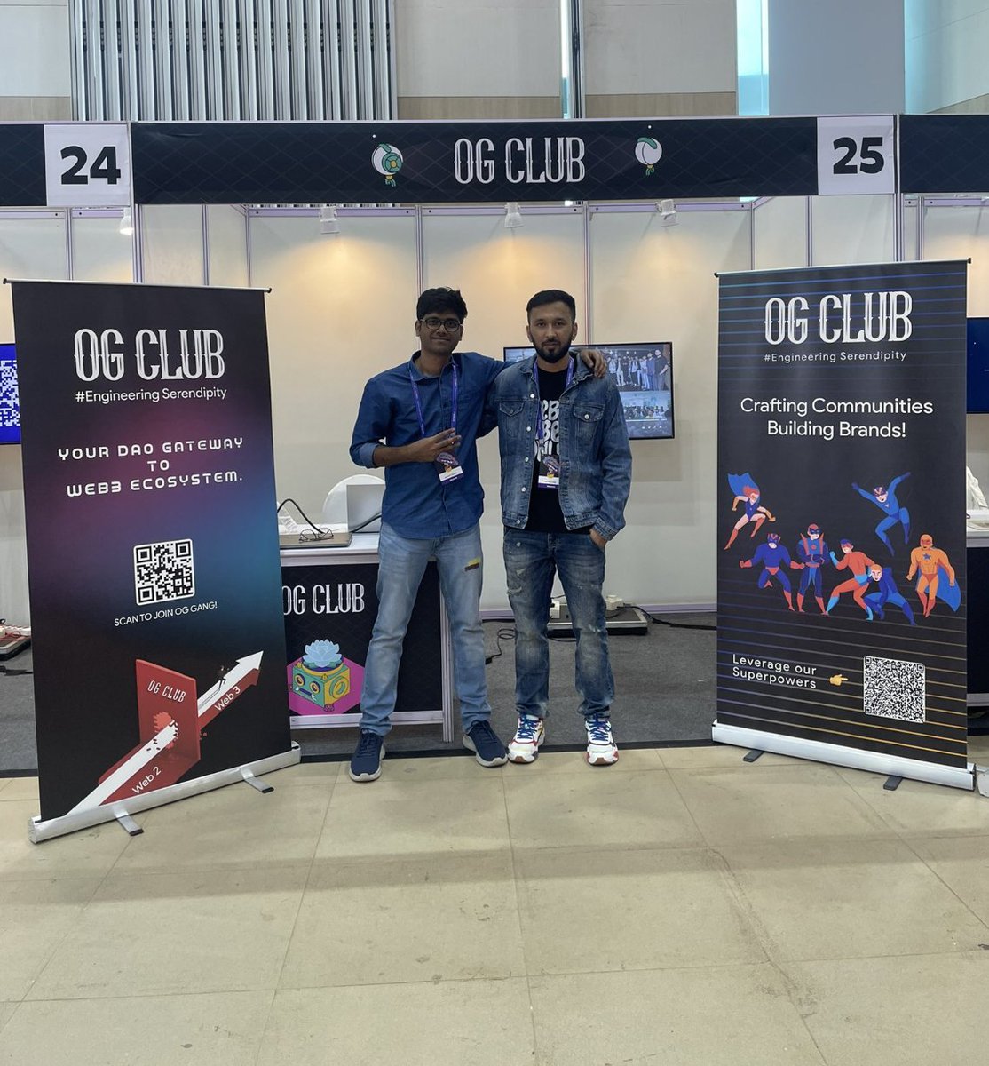 amitkumar0331's tweet image. It was great to present @OgclubDAO at #Unfold2023 organized by @CoinDCX and the #IBW2023 warm-up party hosted by @HashedEM.

Our team is very enthusiastic to... @IBWofficial 2023

cc @SanketPanda10  @sivsouvam 

Happy Dussehra Everyone 🎉

#web3 #DAO #OGclubdao