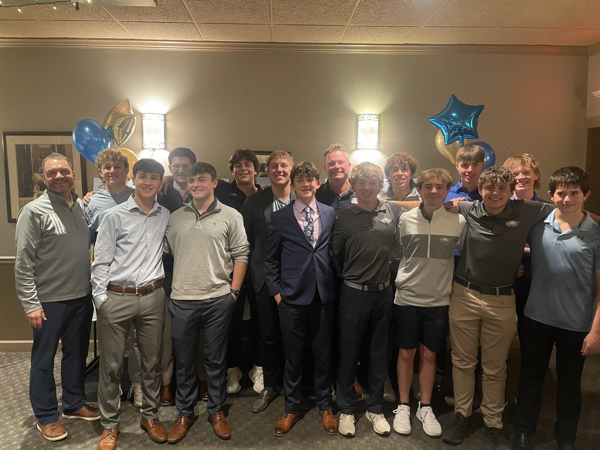jkwil14's tweet photo. @EaglesAthletics great food, great fun and celebration for the end of another good golf season for the Eagles!! https://t.co/gYbVYw8fpa