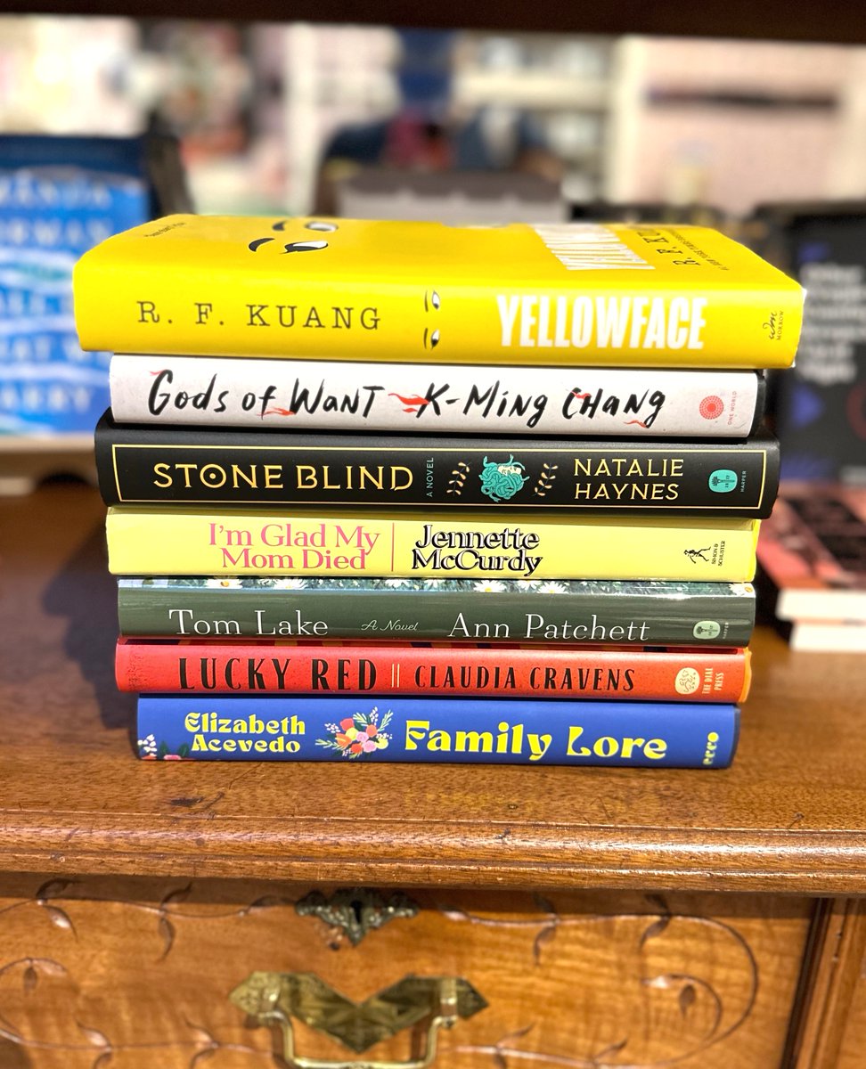 Romance is our first love, but we're always down for a good story, no matter the genre. 💖 A stack from our 'everything else' table of select #fiction & #nonfiction. @KuangRF #KMingChang @officialNhaynes @JennetteMccurdy @ParnassusBooks @Claudia_Cravens @AcevedoWrites