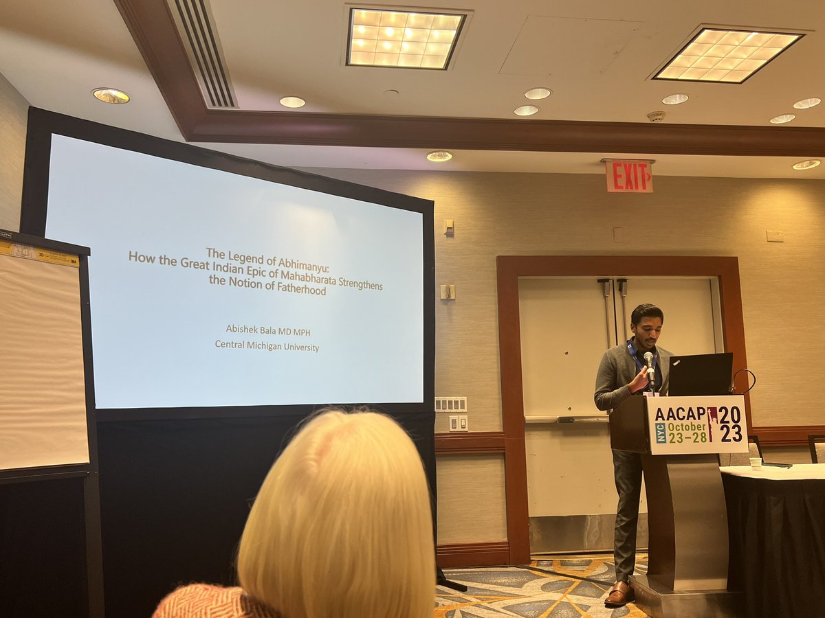 henrymarquezmd's tweet photo. “Celebrating Father Involvement in Diverse Cultures” with my colleagues and mentor at  @AACAP #AACAP23 #NYC . Thank you all. 
@abishekbalaMD 
@Muhamma30261378 
Jooyoung Lee MD
Deepika Shaligram MD
Alexandra Harrison MD https://t.co/hhUpw9zpH6
