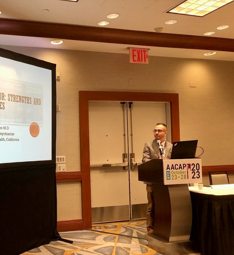 henrymarquezmd's tweet photo. “Celebrating Father Involvement in Diverse Cultures” with my colleagues and mentor at  @AACAP #AACAP23 #NYC . Thank you all. 
@abishekbalaMD 
@Muhamma30261378 
Jooyoung Lee MD
Deepika Shaligram MD
Alexandra Harrison MD https://t.co/hhUpw9zpH6