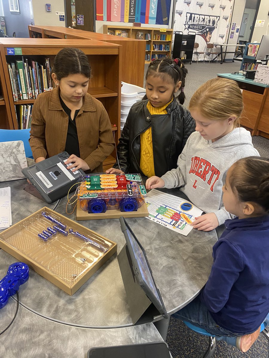 Mrs. Andrasco (@mrsandrasco) on Twitter photo Thanks to @LoizonLibrarian for the super fun Snap Circuit activity in library today! <a href="/Liberty_D135/">Liberty School</a> Thanks to @LoizonLibrarian for the super fun Snap Circuit activity in library today! <a href="/Liberty_D135/">Liberty School</a>