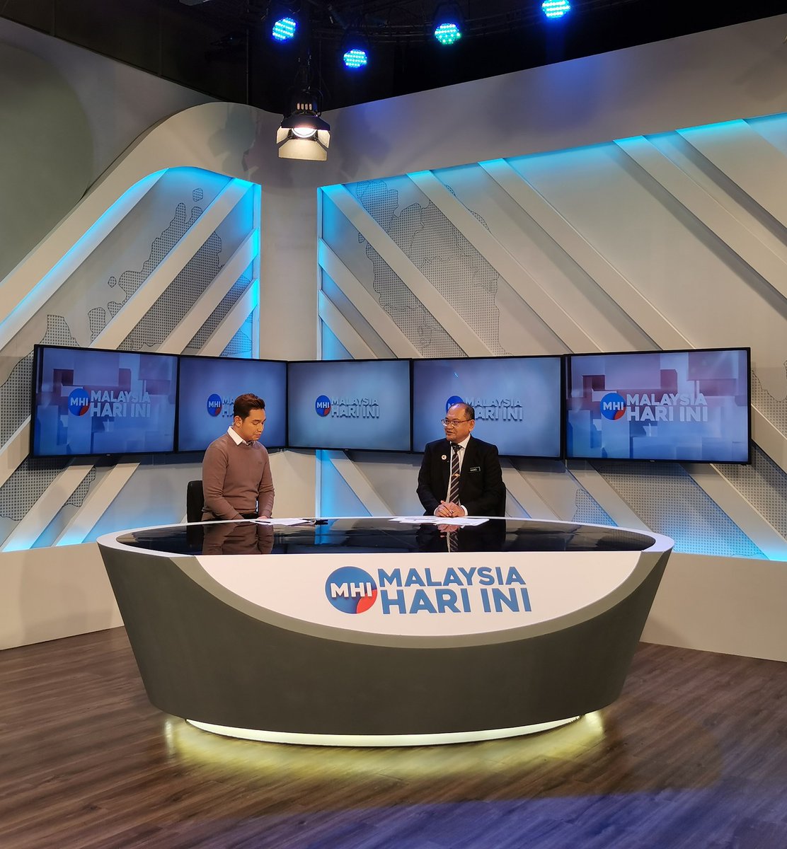 Belanjawan yg diumumkan telah memberi peluang kpd kontraktor kecil &amp; sederhana, TVET, adaptasi pendigitalan, dan kemasukan teknologi baharu dan tinggi. Ekosistem sektor pembinaan yg merentas industri ini akan menikmati hasil kemajuan di setiap peringkat rantaian ekonomi.