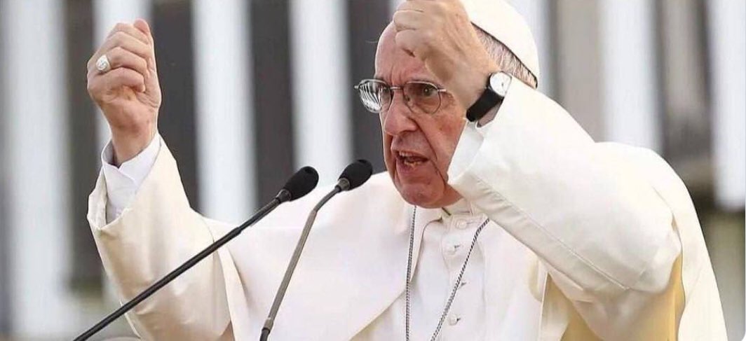 ChrisBarberi's tweet image. #NotMyPope