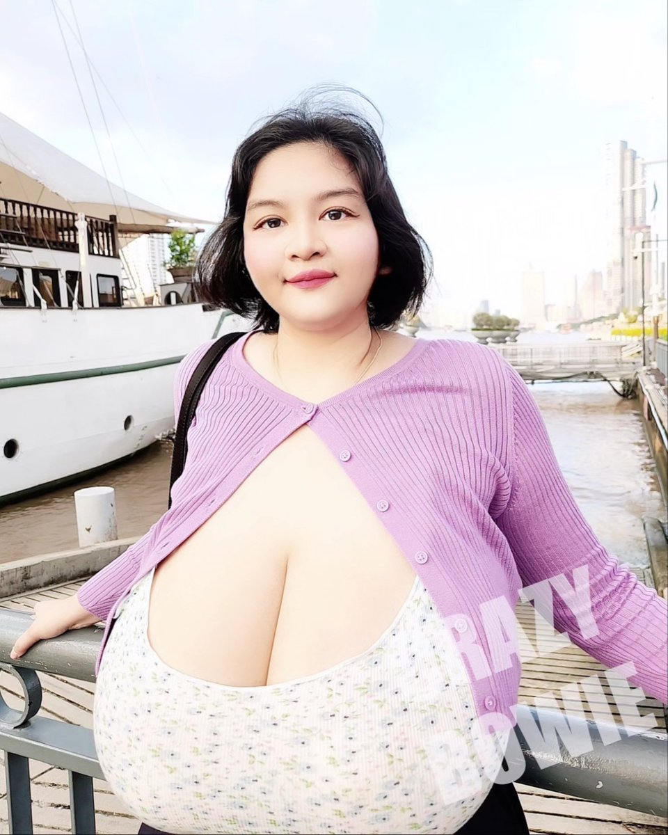 อยากขึ้นเรือเที่ยว แต่กลัว...ว่ายน้ำไม่เป็น🤣
I want to take a boat trip but I'm afraid I don't know how to swim. https://t.co/NdydTkgrIa