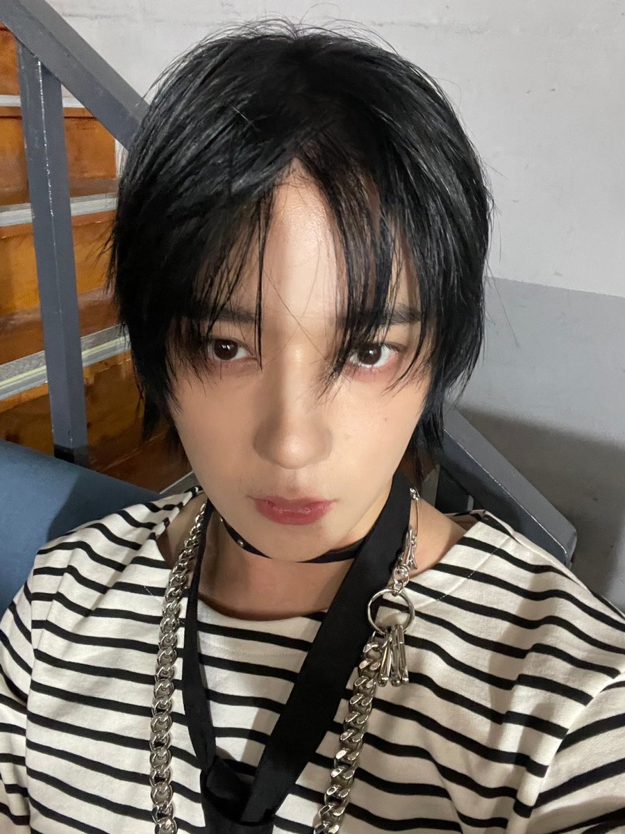 OmegaX_members's tweet photo. [#OX]

일찍 자버려서 늦어따..!

#OMEGA_X #오메가엑스
#예찬 #YECHAN https://t.co/7Rwjv1YcX0