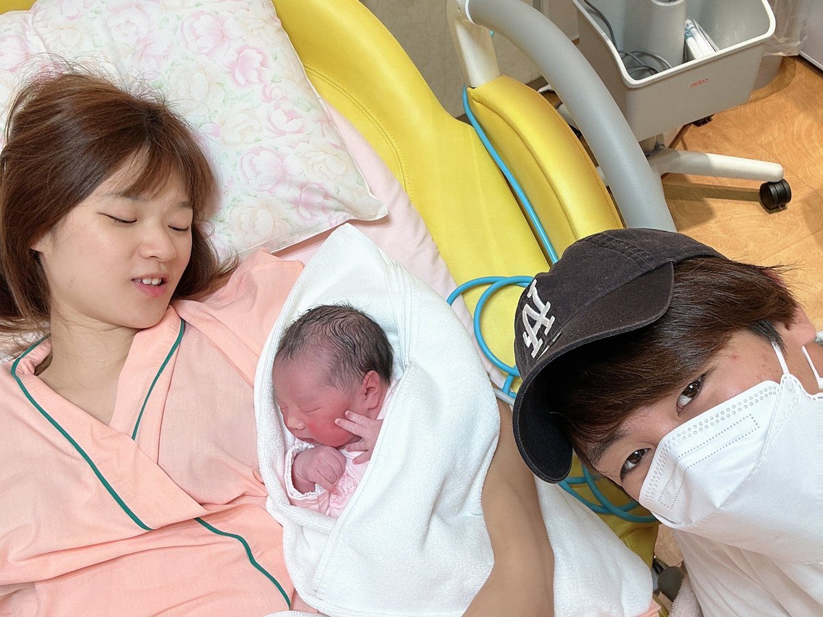 ⿻ R e m i n a ⿻ tweet media