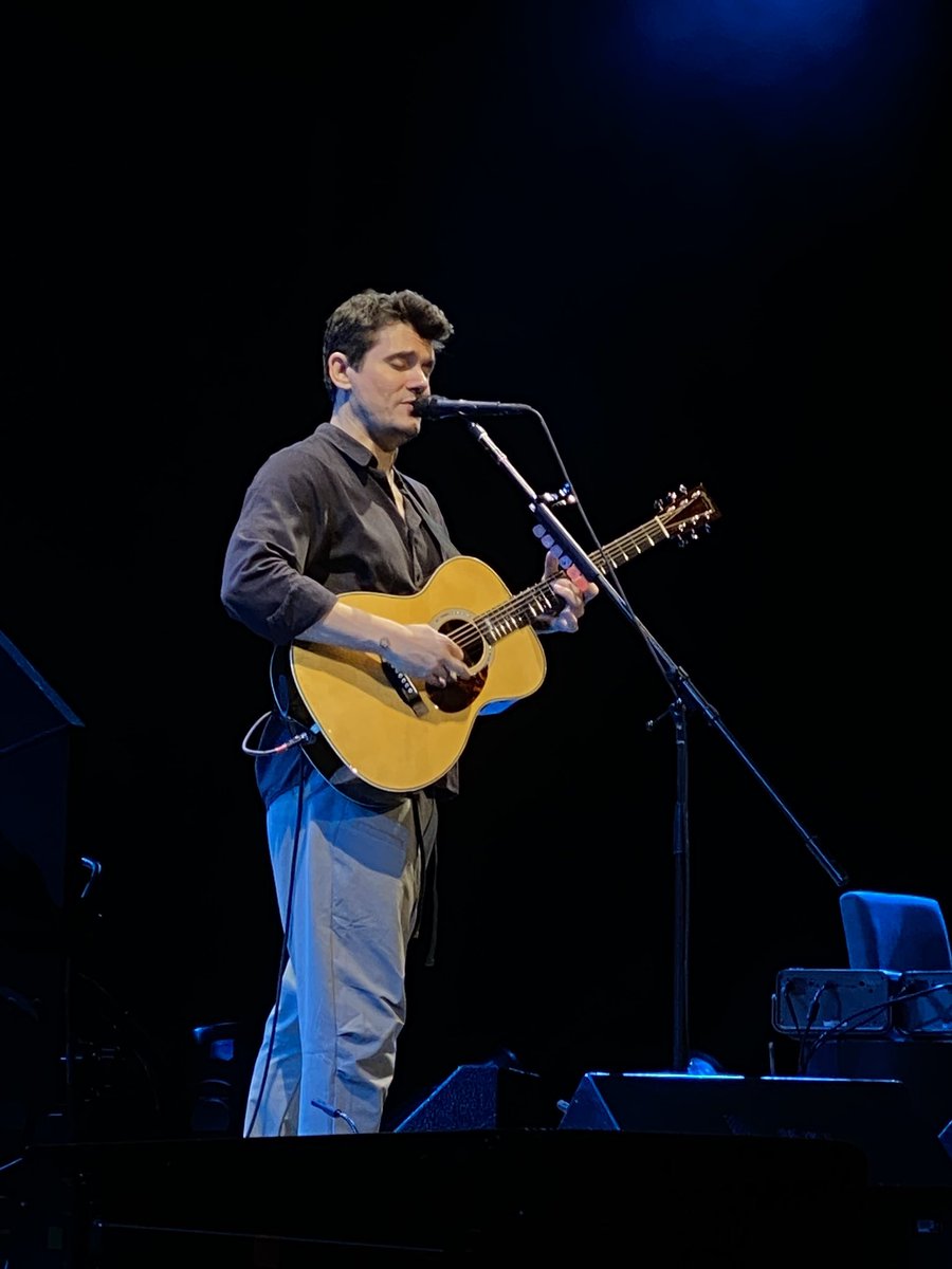 c0veredinrain's tweet photo. love you john https://t.co/wkZt4TkipN