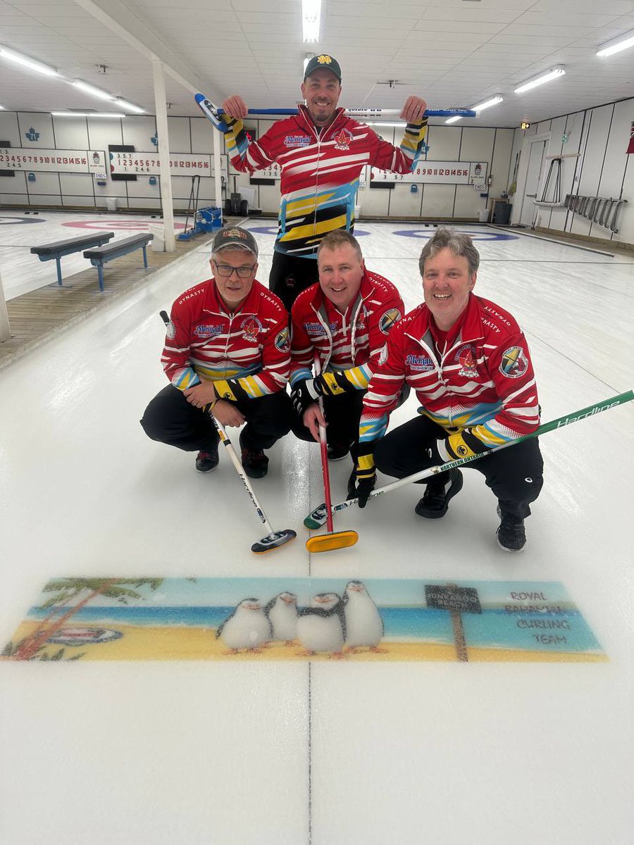 RBCurlingTeam's tweet photo. Another game, another win. We’re rolling. Not bad. Glad to get the victory on our home sheet! https://t.co/qjWMNCf1n2
