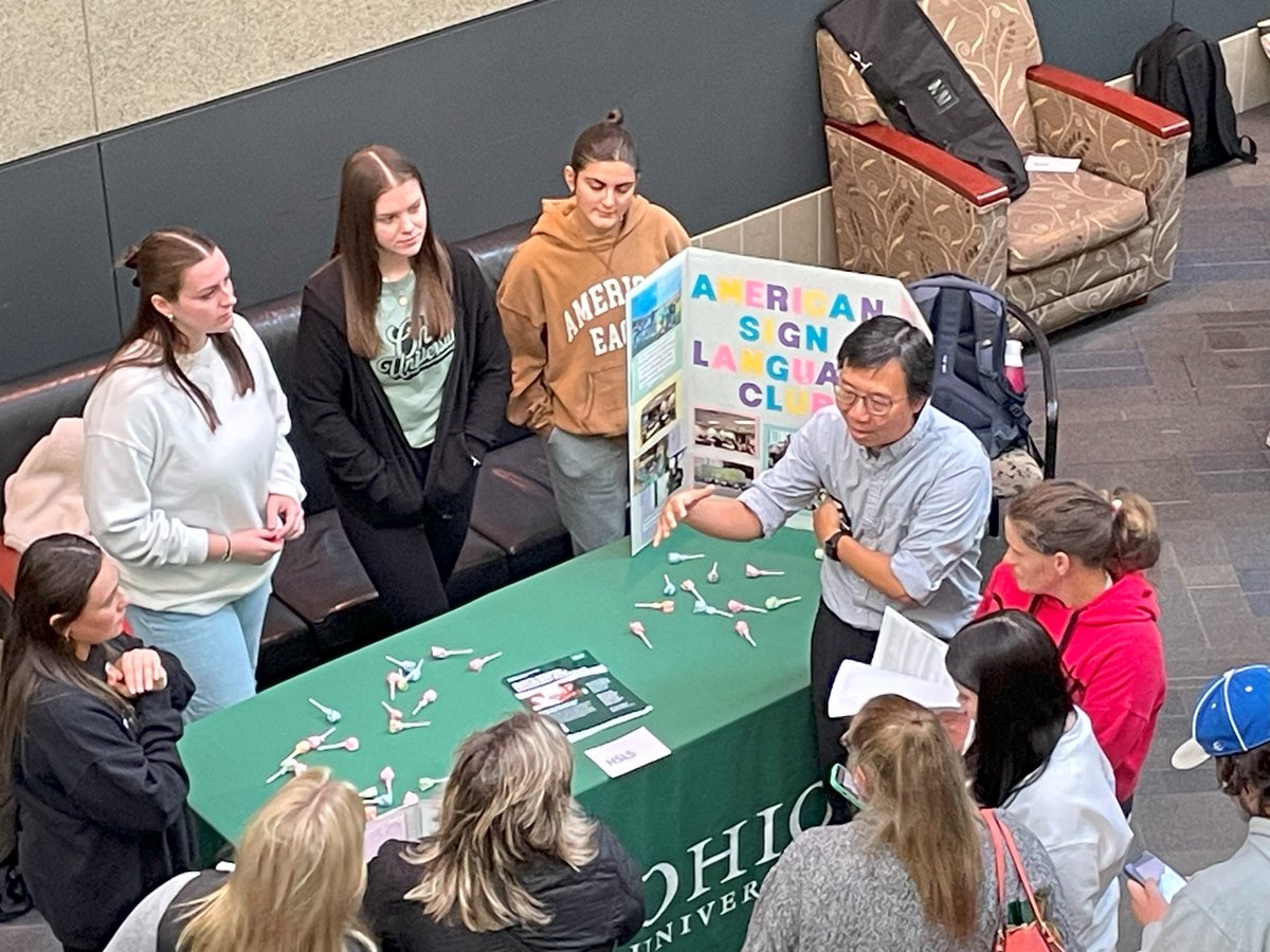 chaoyanglee's tweet photo. Thank you @OU_NSSLHA for cohosting @CHSPOhio Experience Day for prospective students and their families. You rock! @OHIO_HSLS. Photo credit Dr. Jeng &amp; Ella McMullen https://t.co/qH1jdhps70