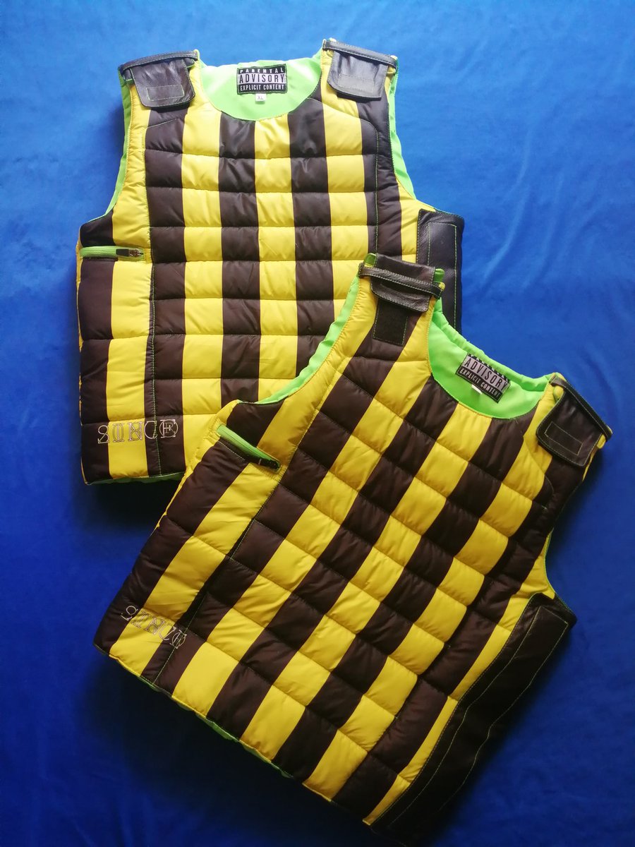 omoreclo's tweet image. Puffer vest made for a clothing brand.

1. All over sublimation pattern printing.
2. Leather velcro
3. 250-300 gram quilt filling
4. Custom woven labels
5. Customize size

#vests #pufferjacket #store #amazon #EtsySeller #smallbusiness #streetwear #WinterIsComing #llc #boutique